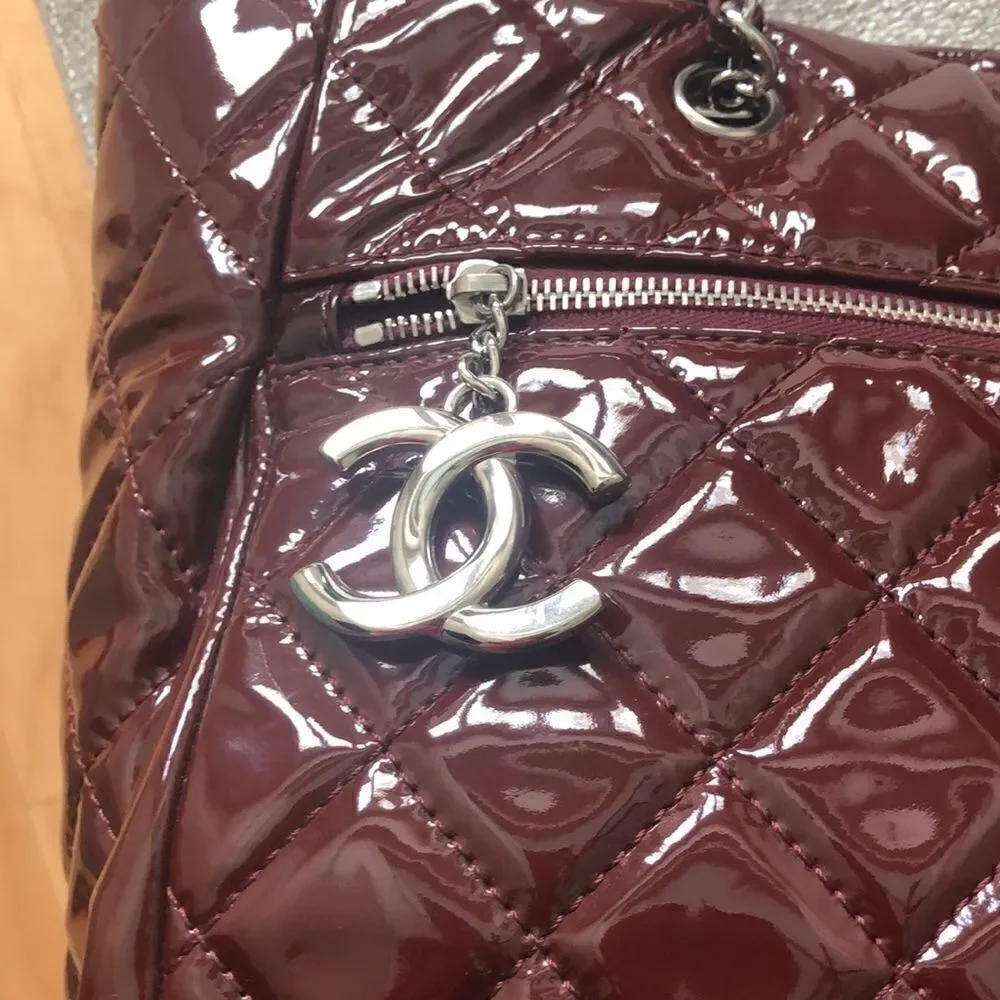 Stunning Authentic Chanel Burgundy Tote Bag
